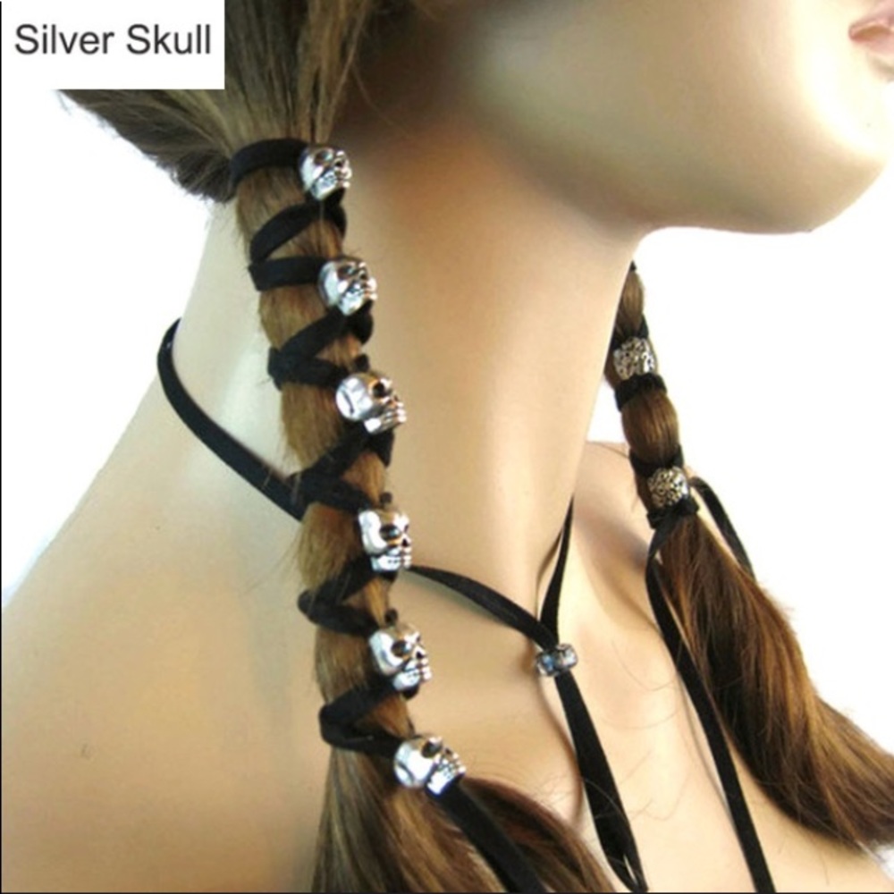 Firm price Silver or /Gold Skull w/Blk Rope to Do - Picture 3 of 5